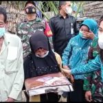 Viral Kisah Pilu Lansia Tidur Bersama Ayam, Pemkab OI Beri Bantuan