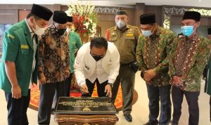 Menag RI Yaqut Cholil Qoumas Resmikan Gedung MTs Azizah Sungai Dua Rambutan