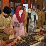 Pemkab Trenggalek Launching Pakaian Dinas dari UMKM