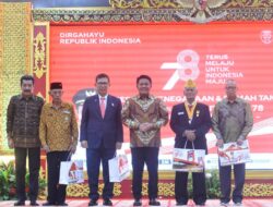 Warga Desa Kotabatu Warkuk OKUS, Antusias Sambut Kunker Gubernur Herman Deru