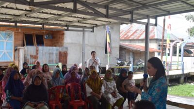 Srikandi Gerindra Siti Nurizka Sambangi Ibu-ibu pelaku usaha di Keramasan