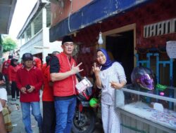 Indra Kesuma Door To Door Sosialisasikan 21 Program Unggulan Ganjar Mahfud ke Masyarakat