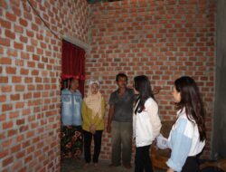 Siti Nurizka Legislator Gerindra Cek Bantuan Bedah Rumah di Pelita Jaya