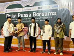 BPD HIPMI Sumsel Bagikan Puluhan Bingkisan Sembako untuk Anak Yatim di Sela Kegiatan Buka Puasa Bersama