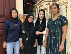 Silaturahmi dan Terima Relawan juga Warga di Rumah Aspirasi, Siti Nurizka Ucapkan Selamat Lebaran