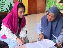 Siti Nurizka Anggota Legislatif dari Partai Gerindra Berikan Bantuan kepada Yayasan Anak