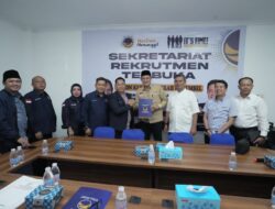 Optimis, Mawardi Yahya Ambil Formulir Bakal Calon Gubernur di Partai Nasdem