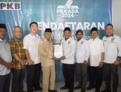 KH. Kaharuddin Aziz Doakan Slamet Somosentono Menjadi Bupati Banyuasin