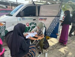 100 % Wilayah Kerja KC Palembang Terima Penghargaan UHC