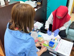 SIS Palembang Gelar Program ‘We Care We Share’
