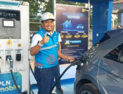 PLN Siaga Nataru 2024-2025: 69 SPKLU di Sumatera Selatan Siap Layani Pemudik Kendaraan Listrik