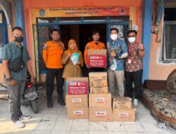 Dampak Kabut Asap, Alfamart Bagikan Masker dan Minuman Bervitamin C Kepada Masyarakat